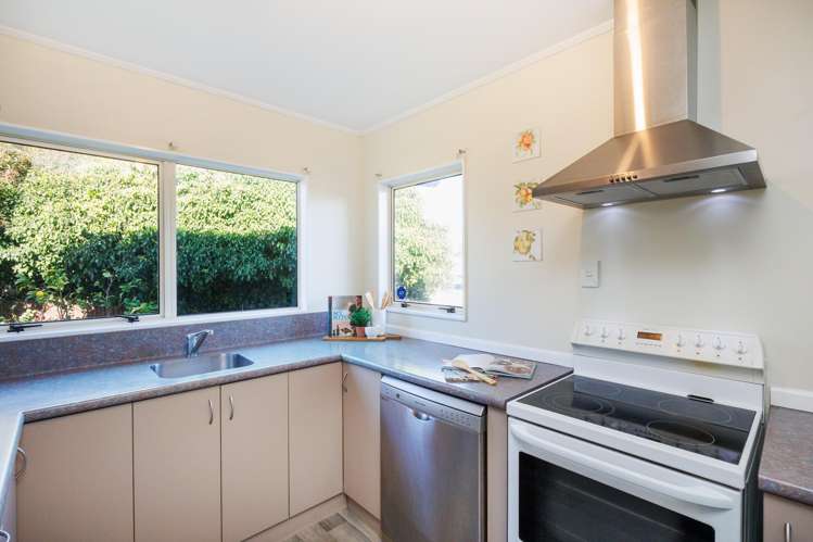 18A East Street Feilding_13