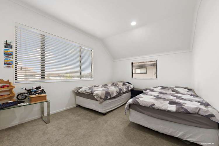 16 Heidi Crescent Flat Bush_16