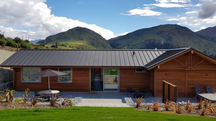 11 Graces Terrace Lower Shotover_1