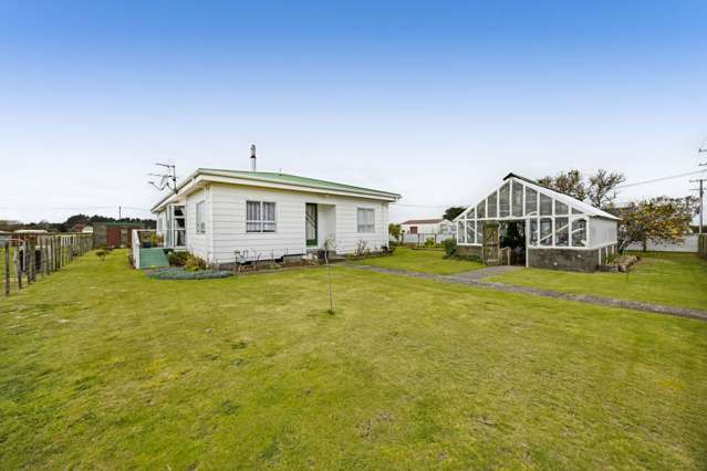 Edge of town hobby farmlet two titles