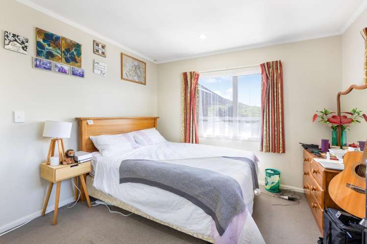 10 Halewood Grove Churton Park_13