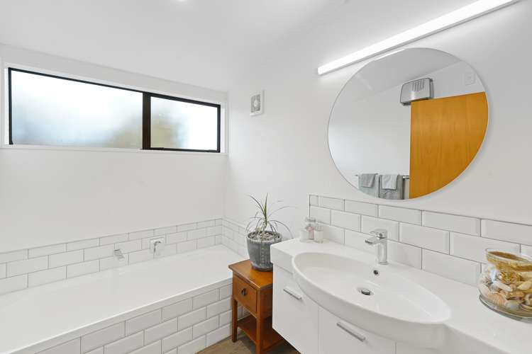 10 Thurlestone Place Burnside_13