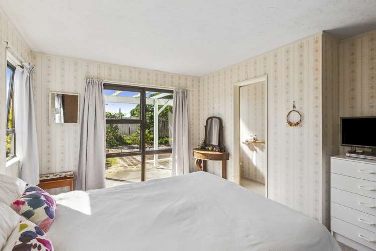 87 Golf Road Paraparaumu Beach_23