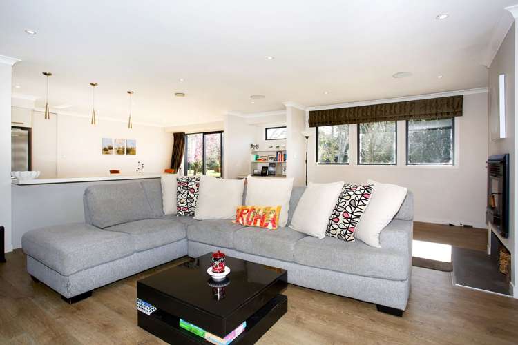 154 Waipipi Wharf Road Waiuku_1