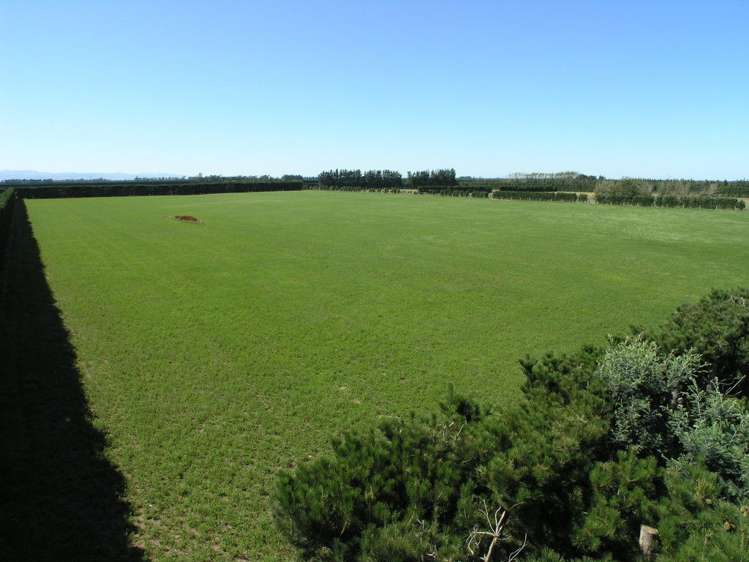 712 Highfield Road Darfield_18