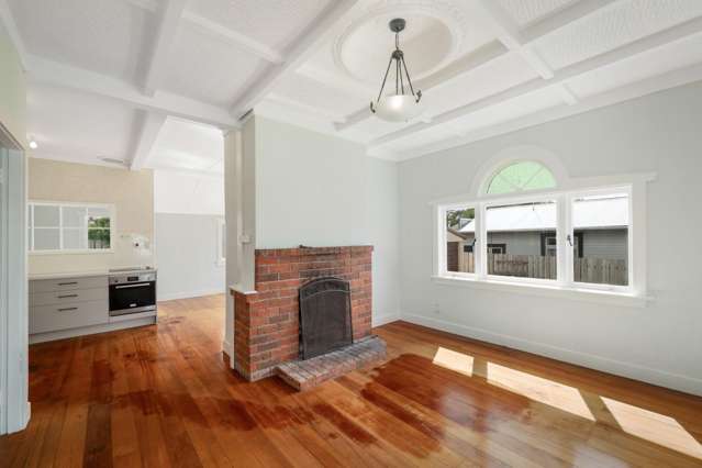 6 Parry Palm Avenue Waihi_4