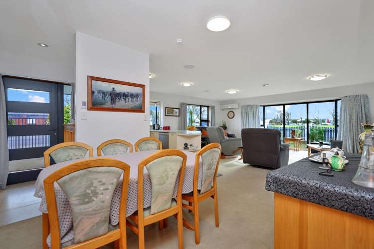 21 Mona Square Ashburton_7
