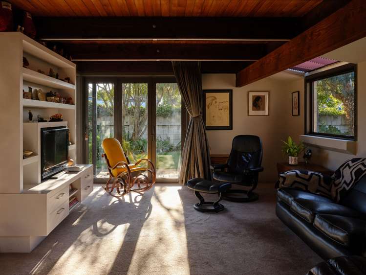 109 Rocking Horse Road Southshore_14