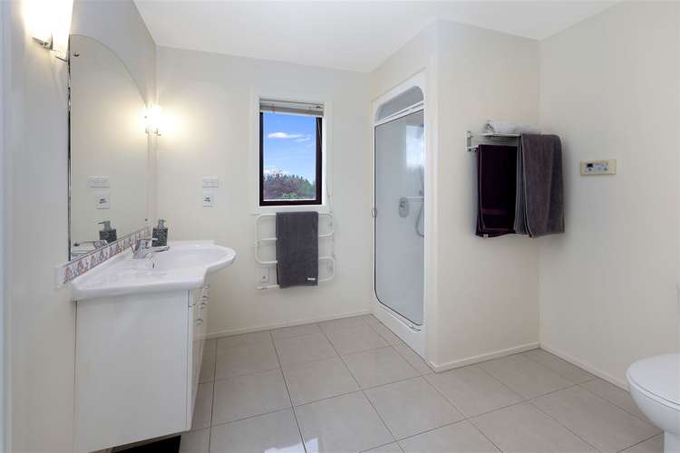 887 Two Chain Road Swannanoa_14