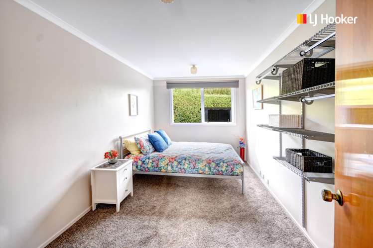 6 Hinkley Terrace Company Bay_16