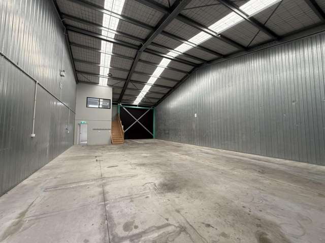 3 & 4/63 Keeling Road Henderson_3