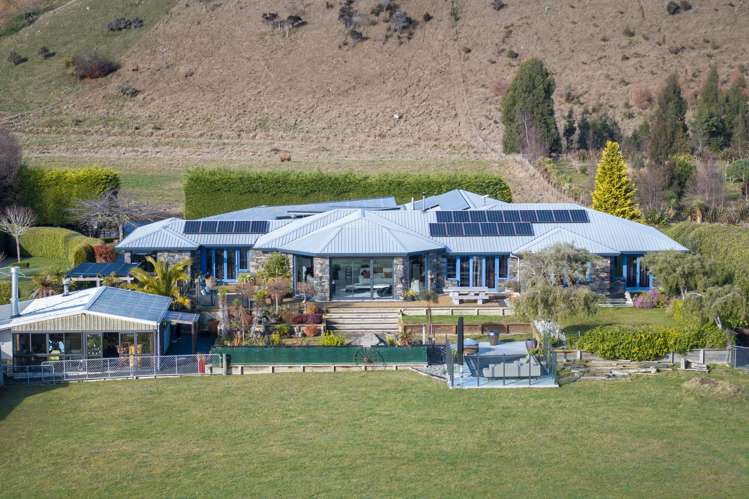 108 William Stephen Road Te Anau_1