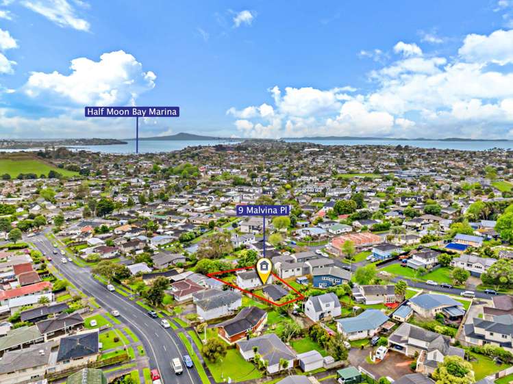 9 & 9A Malvina Place Bucklands Beach_10