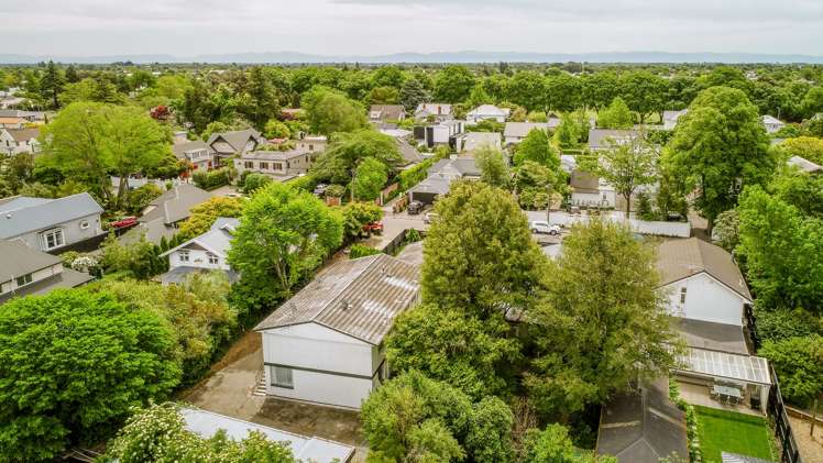 3/40 Leinster Road Merivale_13