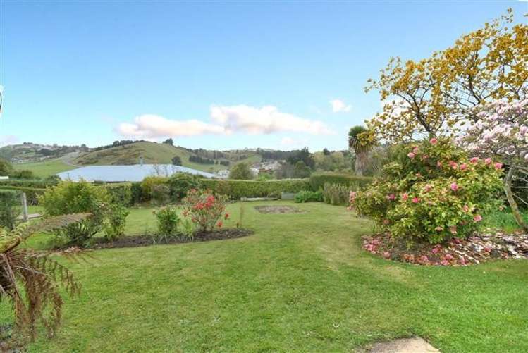 16 Thoreau Street Concord_23