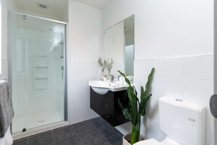 2 Whio Close Parklands_13