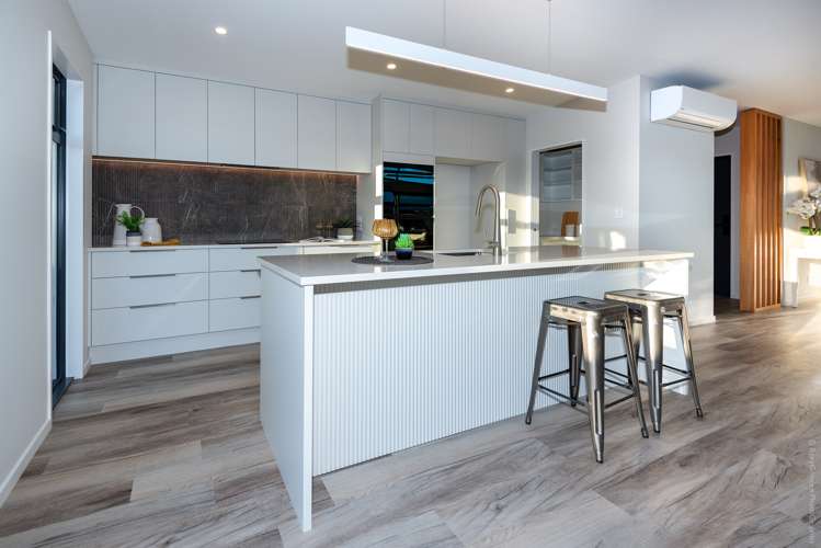 16 Twin Meadows Drive Casebrook_8