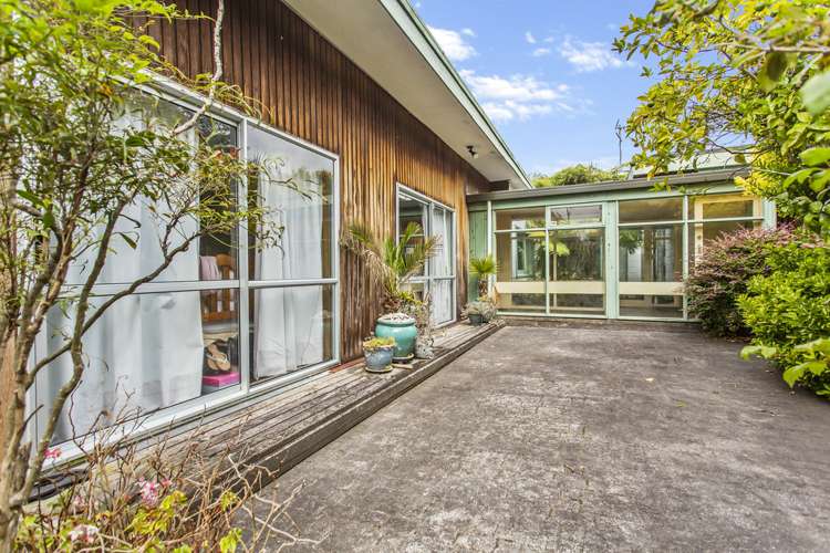 3203 Great North Road New Lynn_11