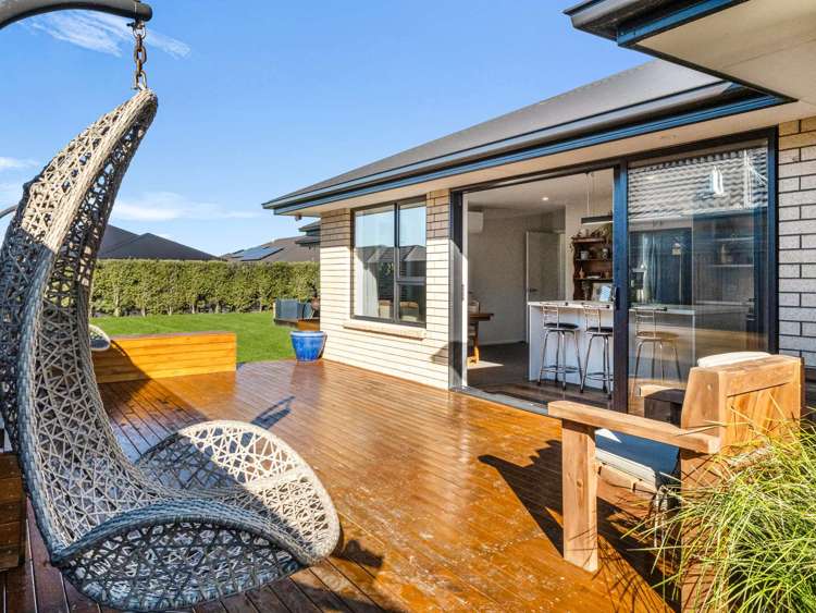 64 Quinn Crescent Woodend_0