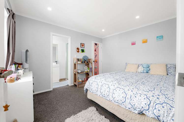 3/11 Crosher Place Silverdale_12