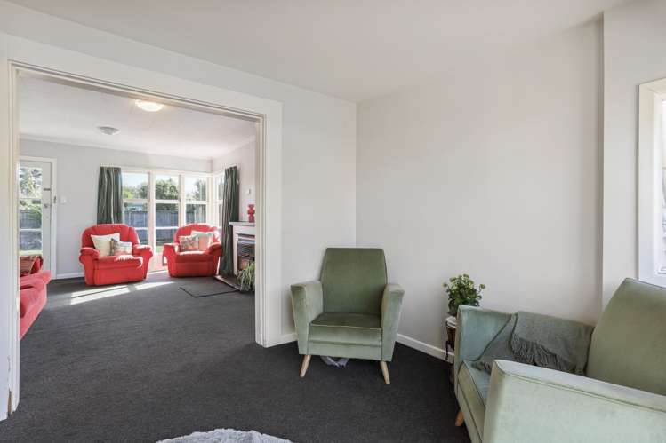 29 & 29a Stalkers Road Woodend Beach_33