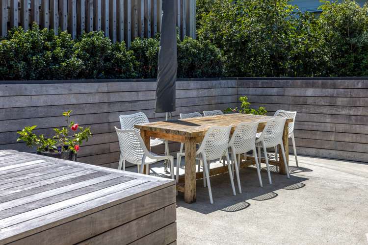 70 Queens Drive Oneroa_22