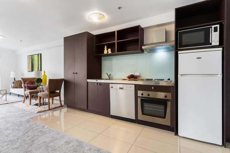 8B/18 Scotia Place Auckland Central_7