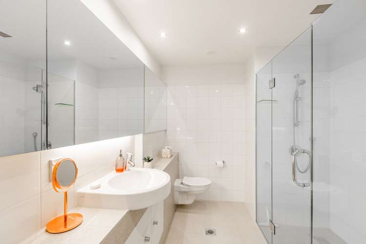 4i/42 Molesworth Street Thorndon_11