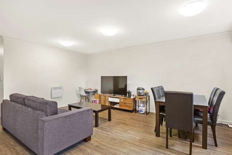 11 Chiefs Court Hamilton East_4