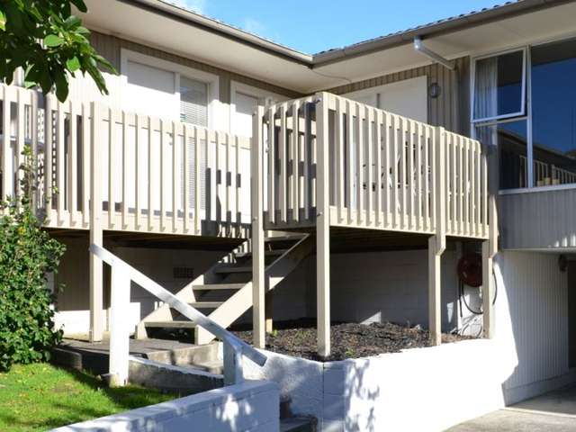 2-BEDROOM IN HOWICK