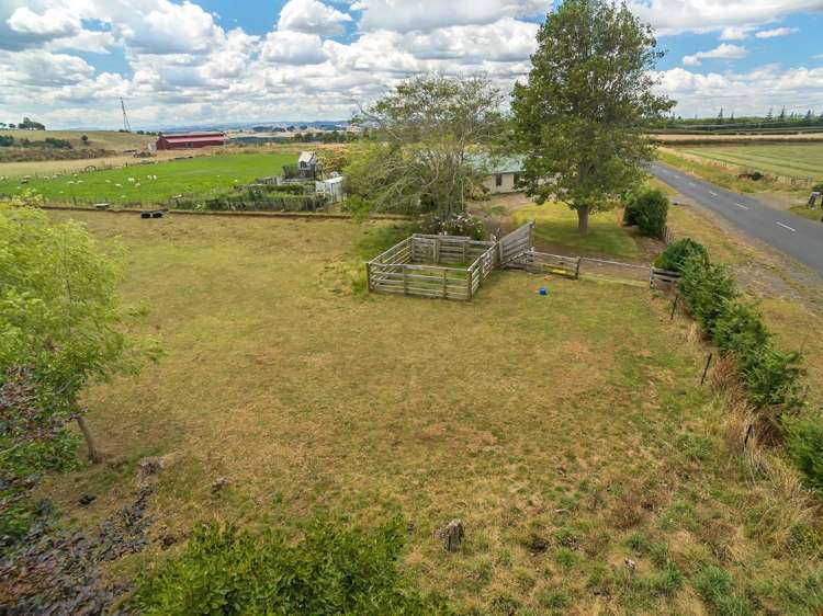 1382 Churchill Road Pukekawa_23