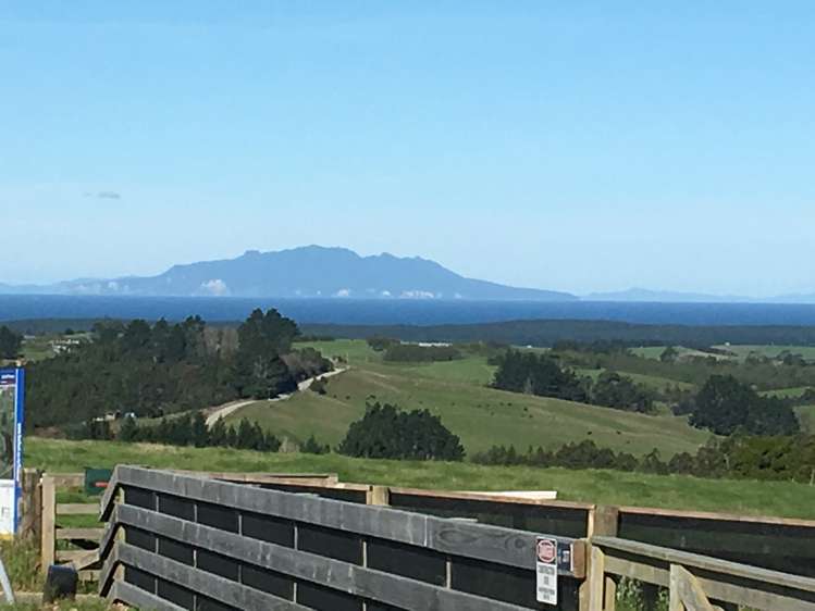 281 Cames Road Kaiwaka_2