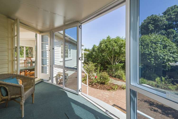 8a Tuckett Place Enner Glynn_6