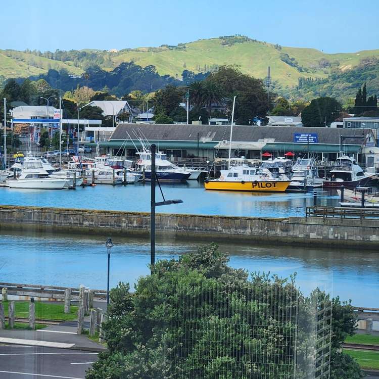 203/4 Reads Quay, Marinaview Gisborne_48