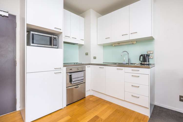 7m/16 Gore Street Auckland Central_8