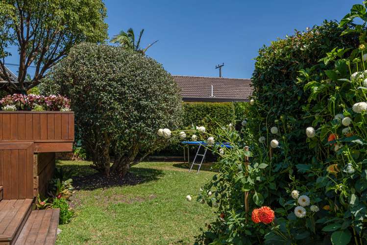 173 Lake Road Belmont_18