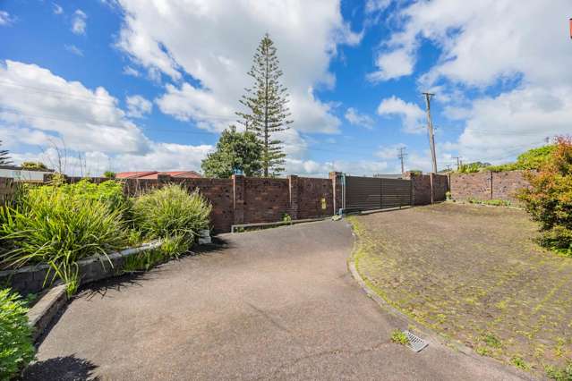 1375 Dominion Road Extension Mt Roskill_4