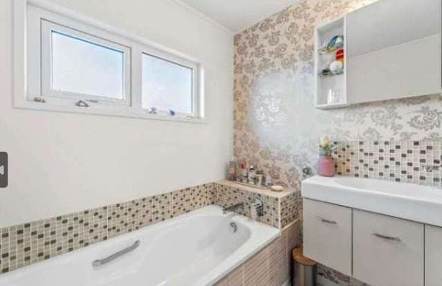 71 Stapleford Crescent Browns Bay_4