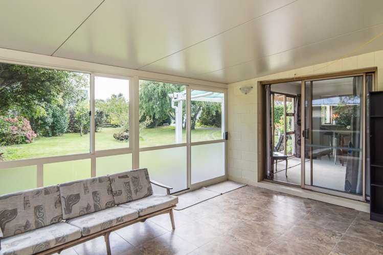 15 Knights Grove Otaki_7