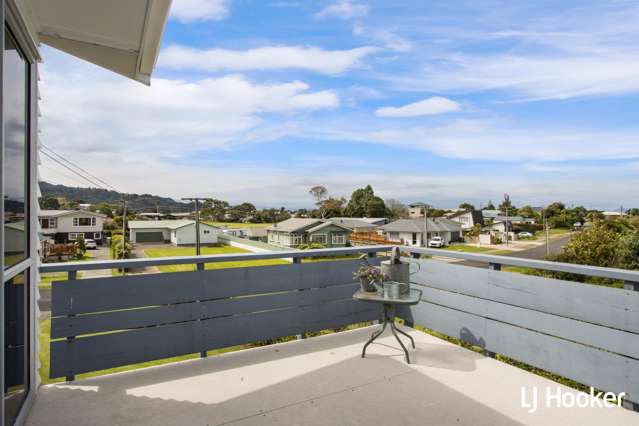 60 The Crescent Waihi Beach_1