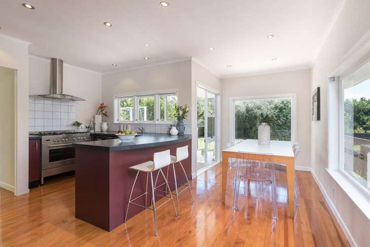 8 Graham Avenue Te Atatu Peninsula_5