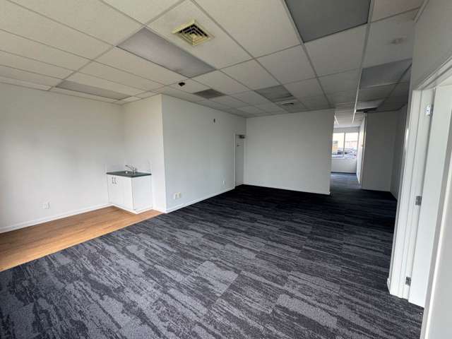 Unit A/44-46 Constellation Drive Rosedale_2