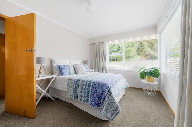 56 Acacia Crescent Glenview_10