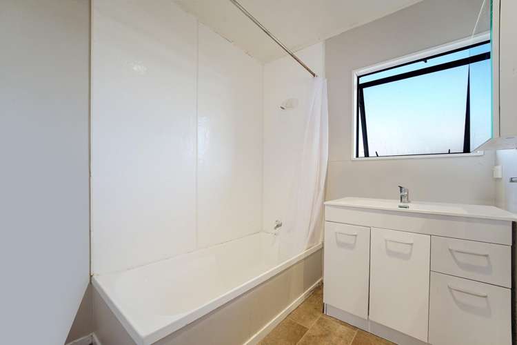 2/14 Templeton Place 10664_9