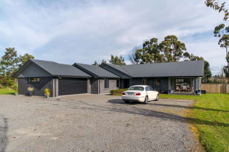 14A Willow Park Drive_4