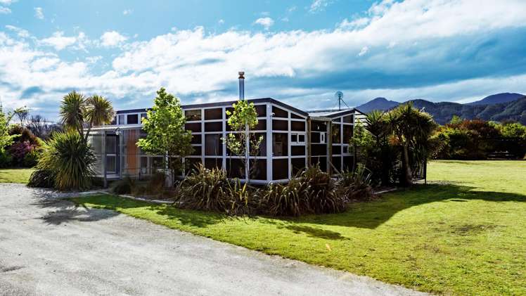 80 Pipitea Drive Rarangi_11