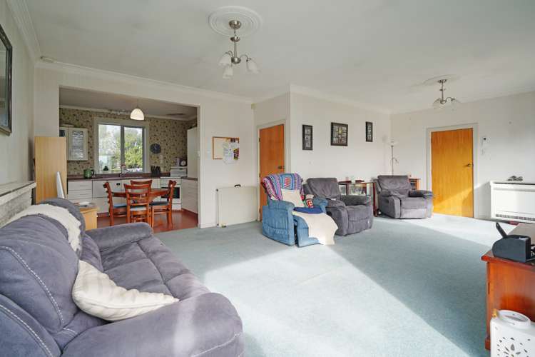 141 Chelmsford Street Windsor_3