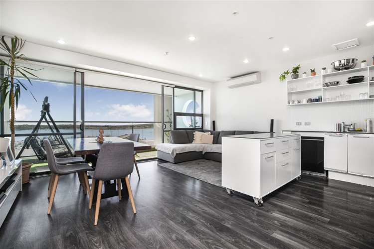 1506/18 Beach Road Auckland Central_0