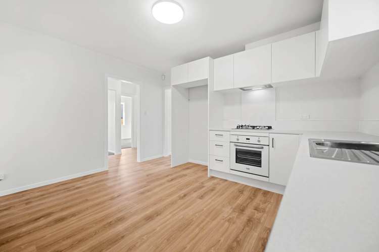 350 West Coast Road_5