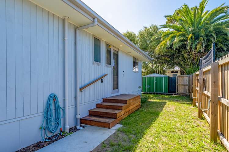 99 Pacific Road North New Brighton_12